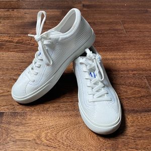 Rothy’s White lace up sneakers